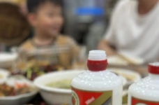 酒文化|为何敬酒和罚酒都是喝三杯酒？
