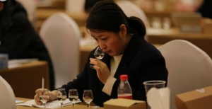 第二届全国品酒师大赛四川泸州开赛 白酒品酒师角逐52万重奖